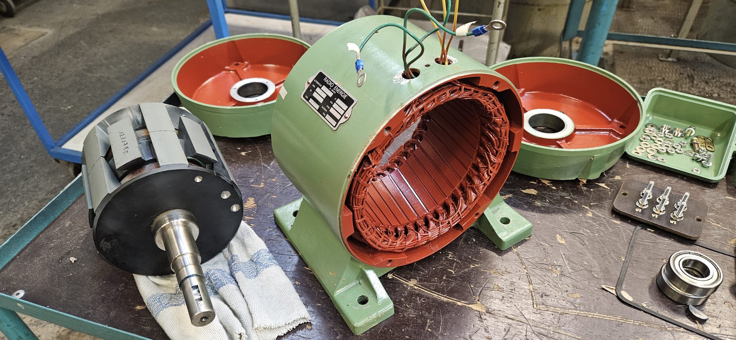 Générateur à Aimants Permanents (GAP) - Excitatrice pilote Radio Energie RA44.80FS